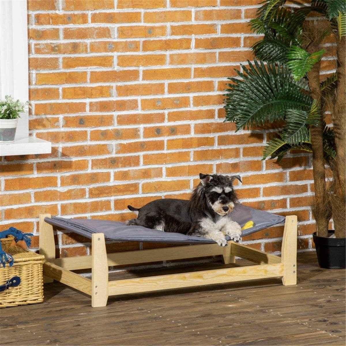 Comfortable Hammock Dog Bed for Indoor and Outdoor Use