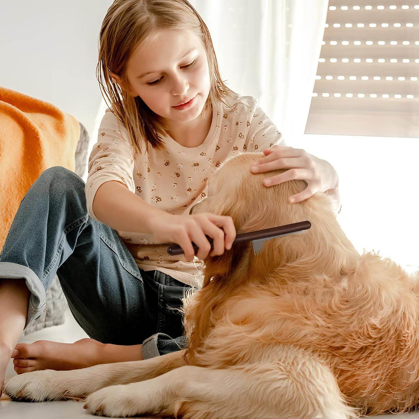 Wooden Handle Pet Comb – Grooming Tool for Long & Short-Haired Pets