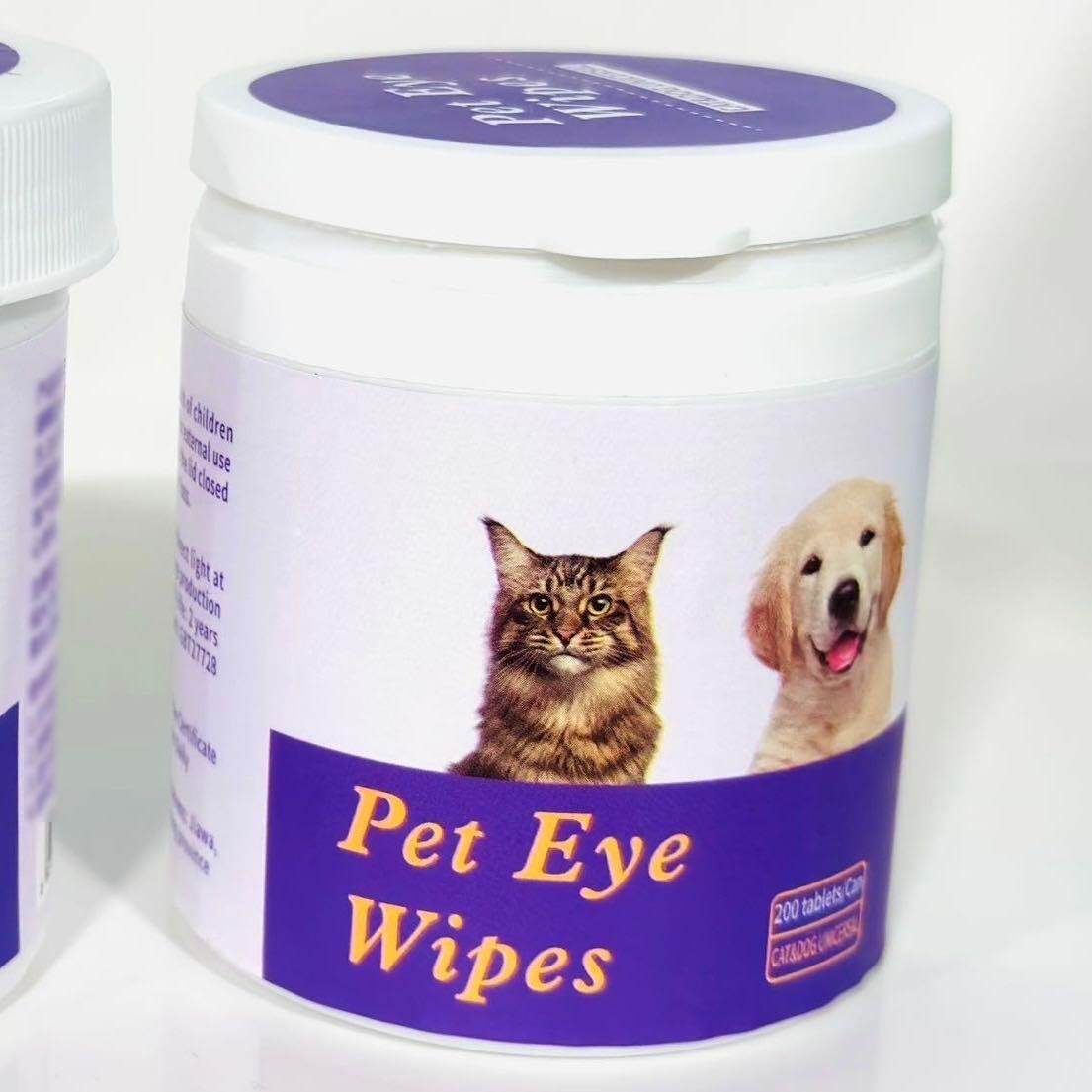 Pet Eye Wipes for Dogs & Cats – 200 Hypoallergenic Tear Stain Remover Pads with Vitamin C, B5 & HA