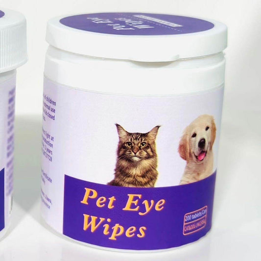 Pet Eye Wipes for Dogs & Cats – 200 Hypoallergenic Tear Stain Remover Pads with Vitamin C, B5 & HA