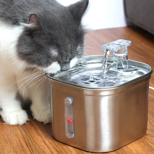 Smart Stainless Steel Pet Water Fountain – 2.2L, Sensor Activated, Thermostatic, Ultra-Quiet Dispenser for Cats & Dogs